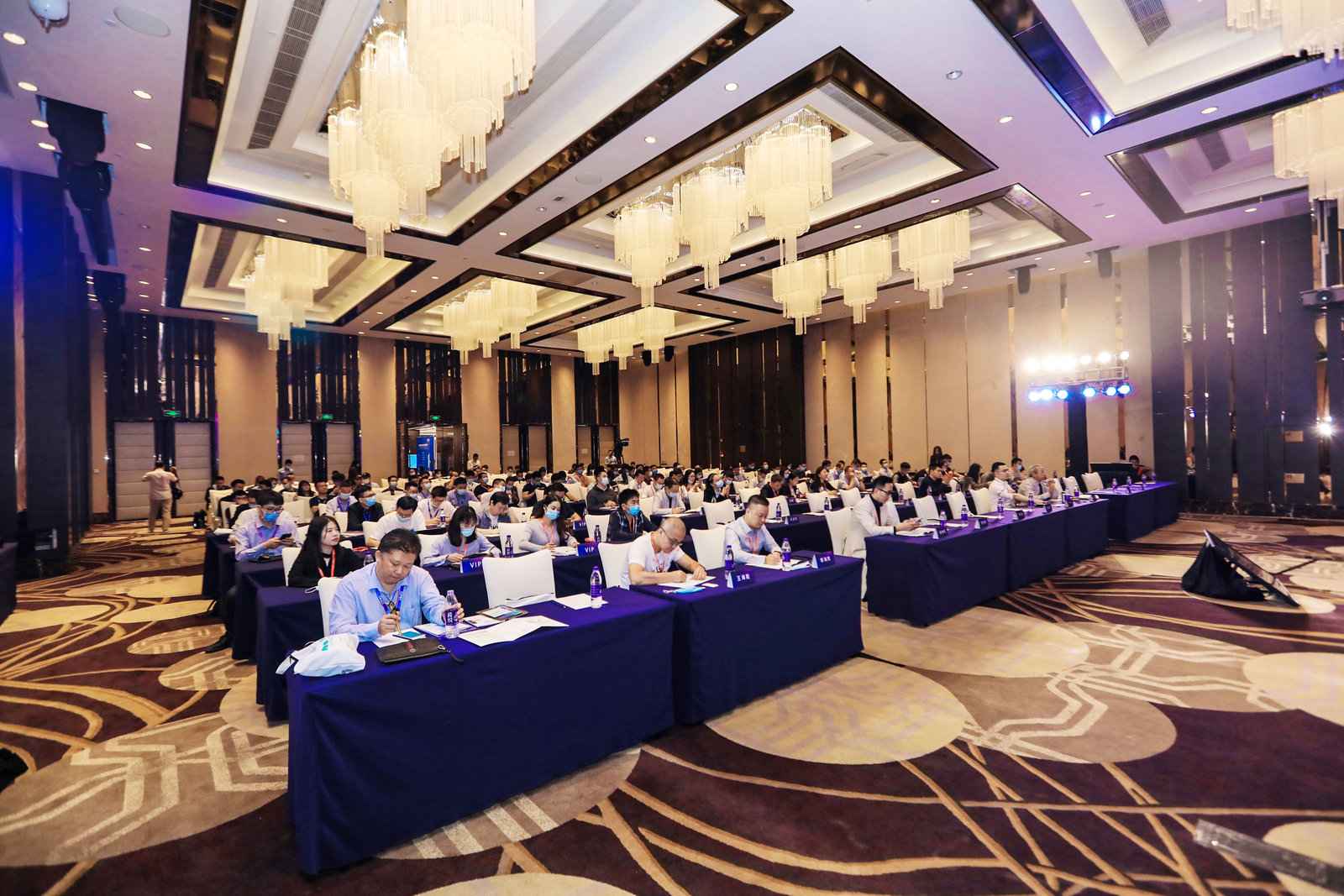 中大咨询吴能全教授受邀出席2020SaaS应用大会并做主题演讲
